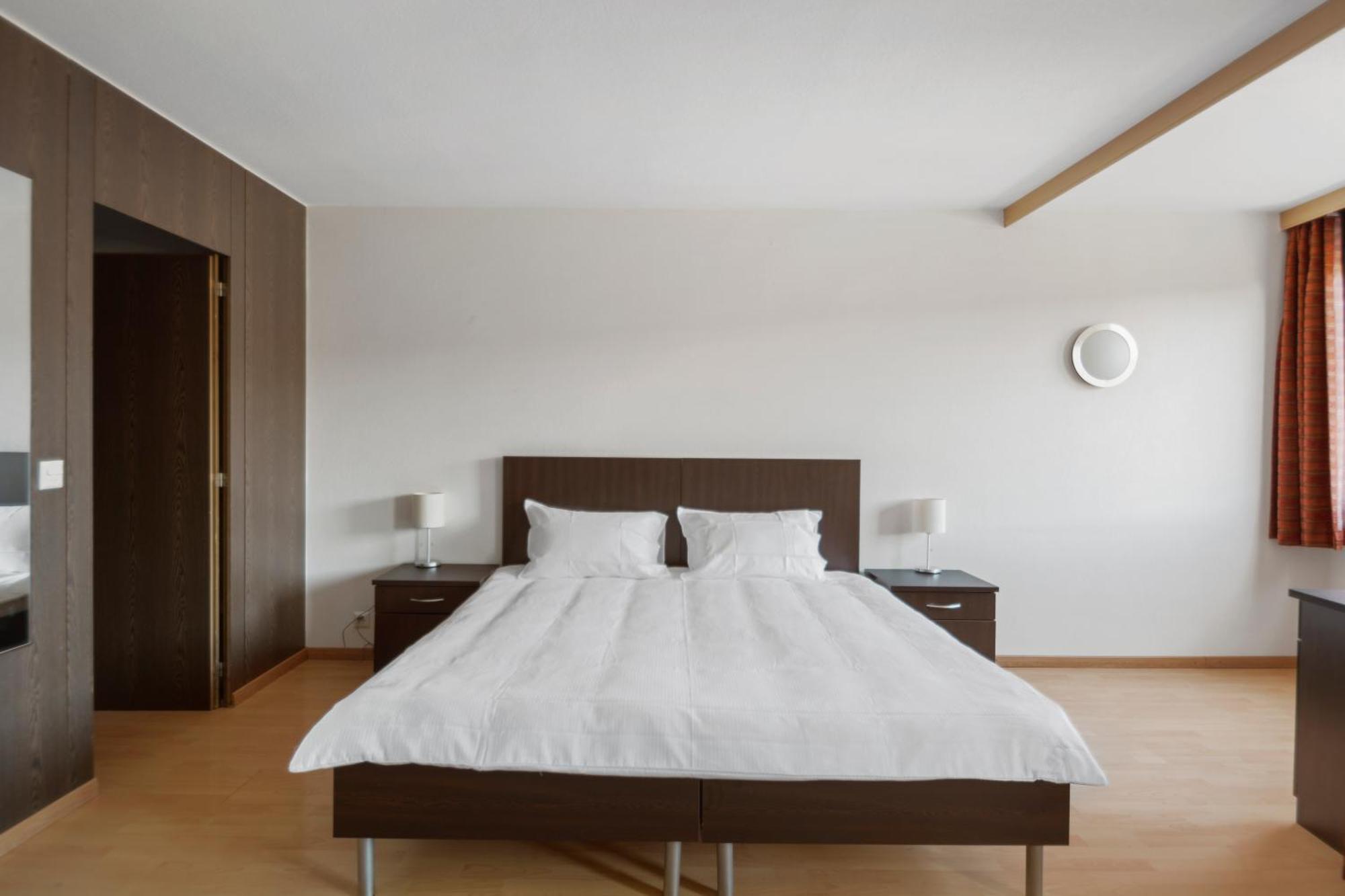 Neuchatel City Hotel Εξωτερικό φωτογραφία